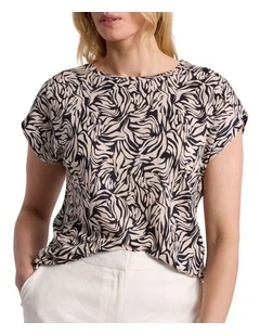 Safiya Linen Tee in Black Multi