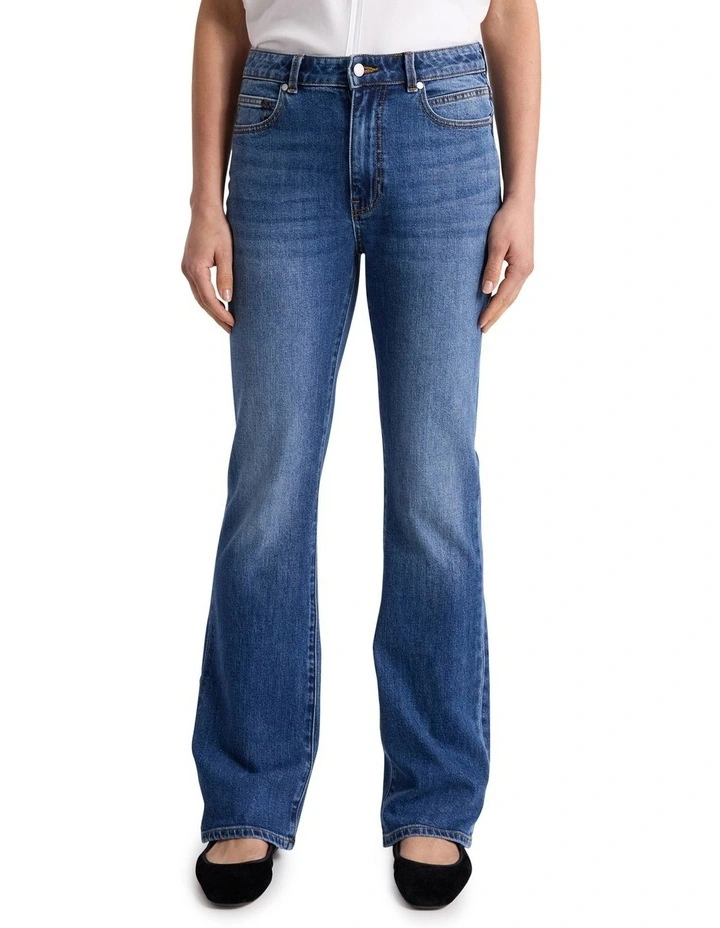 Mickie Slim Leg Jean in Mid Wash image 2