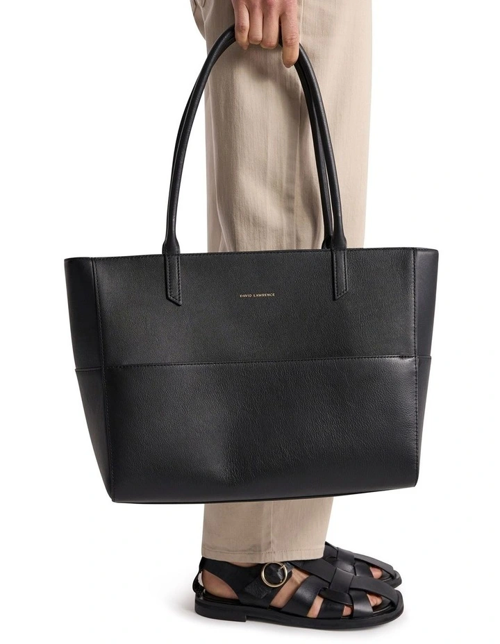 Hansel Leather Tote Bag in Black image 2
