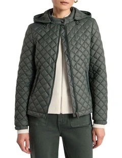 Victoria Quilted Jacket in Nori Green