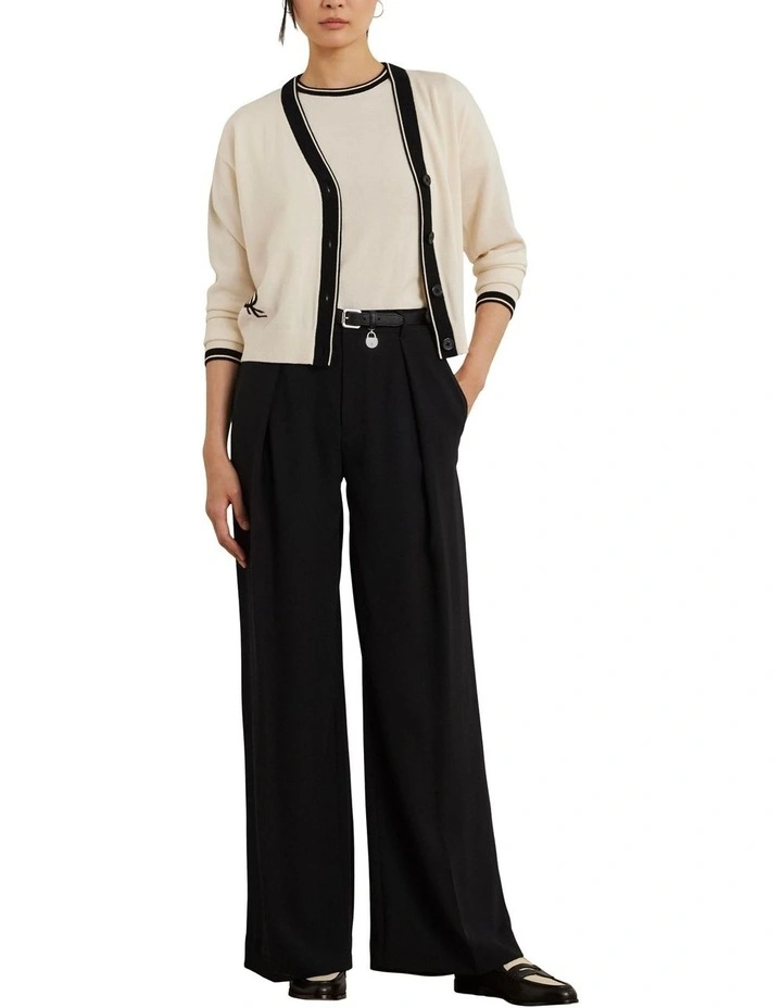 Two-Tone Short-Sleeve Sweater in Beige image 3