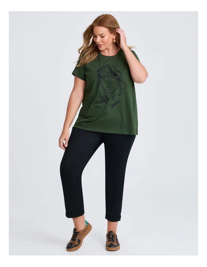 Cotton Face Embroidery T-shirt Dark Ivy image 3