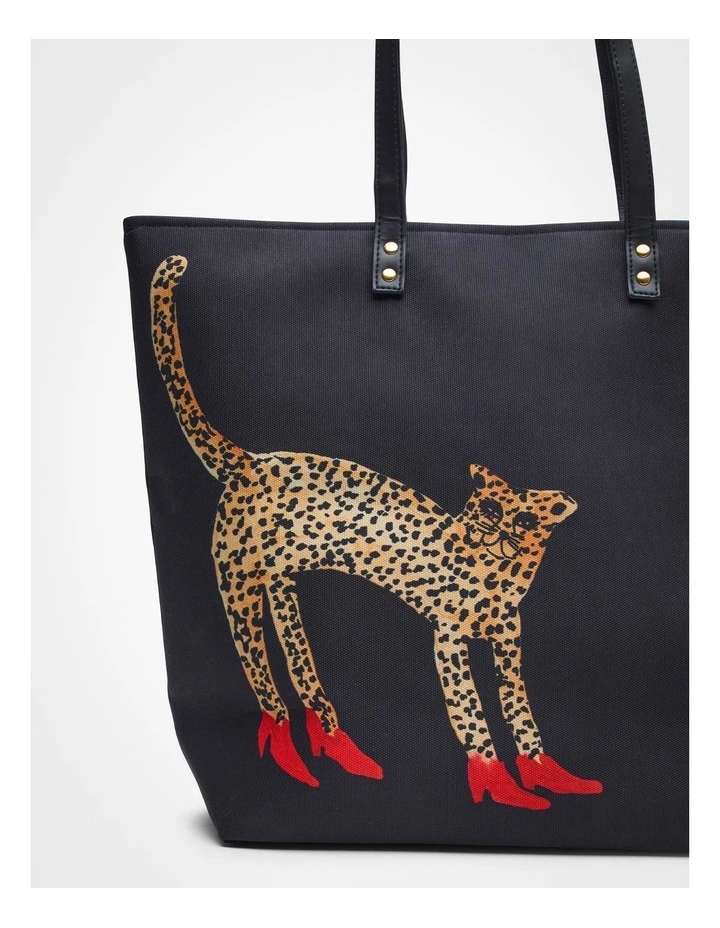 Bouffants Tote Bag Black image 4