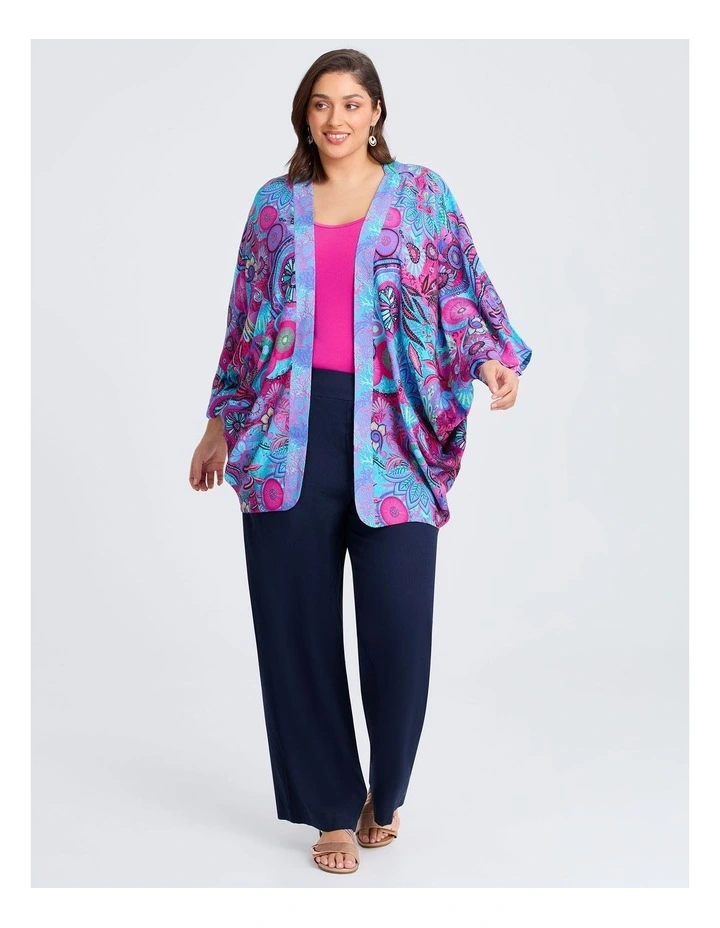 Pretty Ocean Cape in Multi image 4