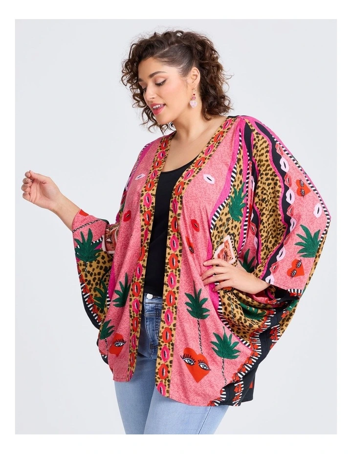 Bouffants Cape in Multi image 3