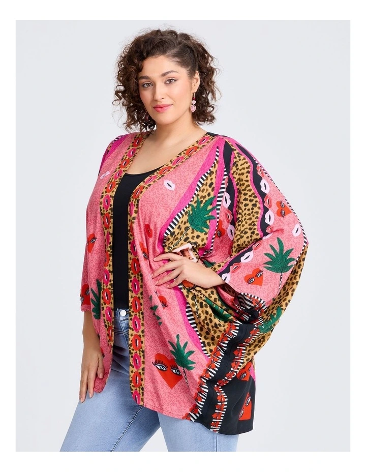 Bouffants Cape in Multi image 4