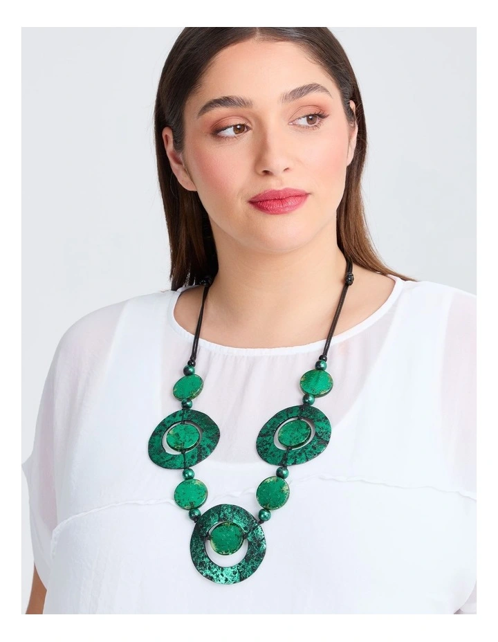 Circle Statement Necklace in Green image 2