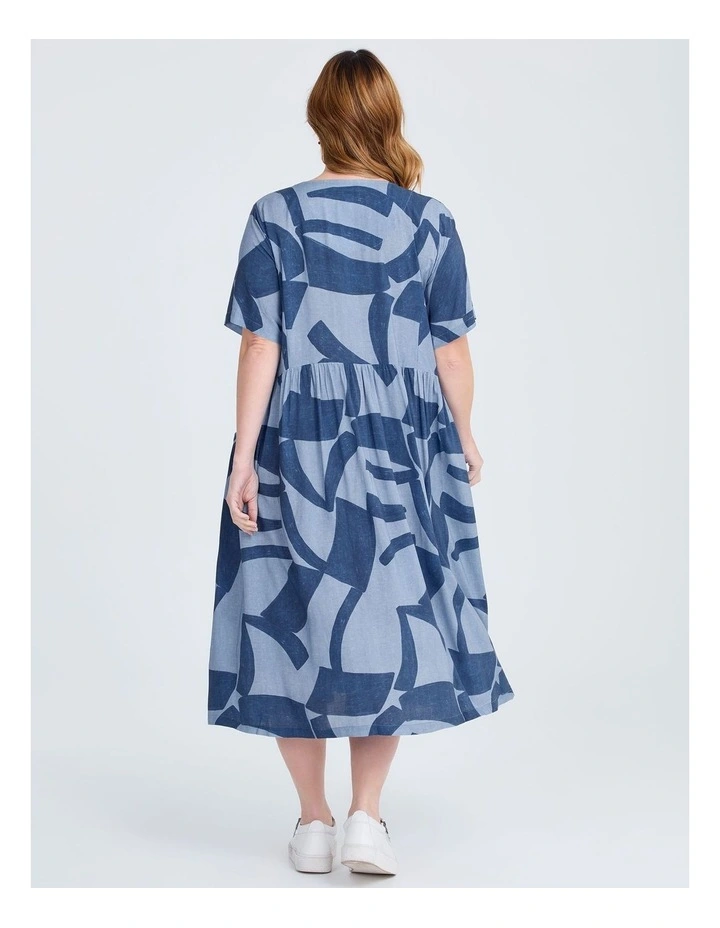 Natural Pocket Midi Dress Blue Geo Print image 2