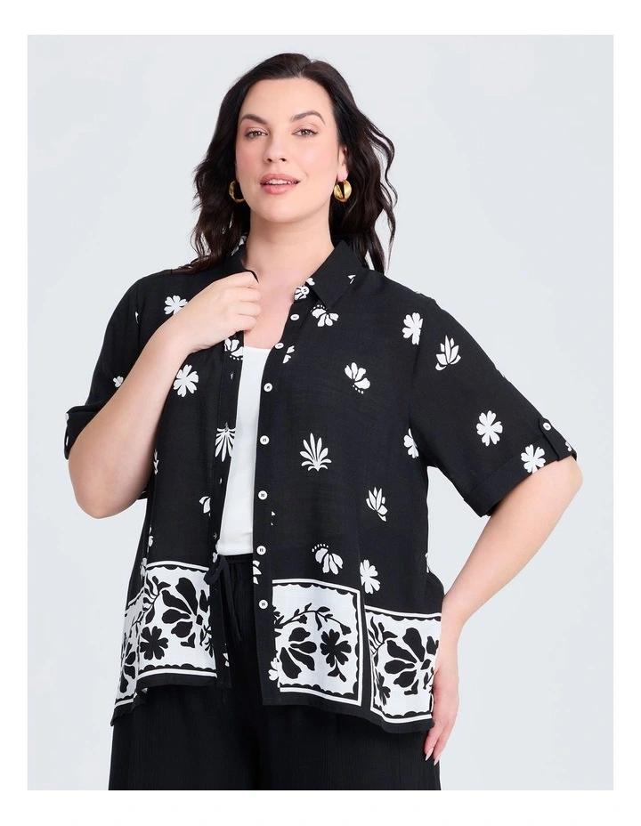Natural Border Print Shirt in Black/vanilla image 3