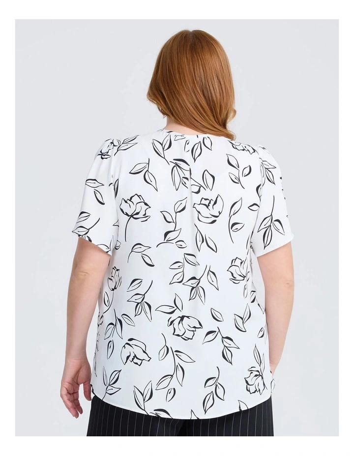 Leila Short Sleeve Top in Off White/black image 2
