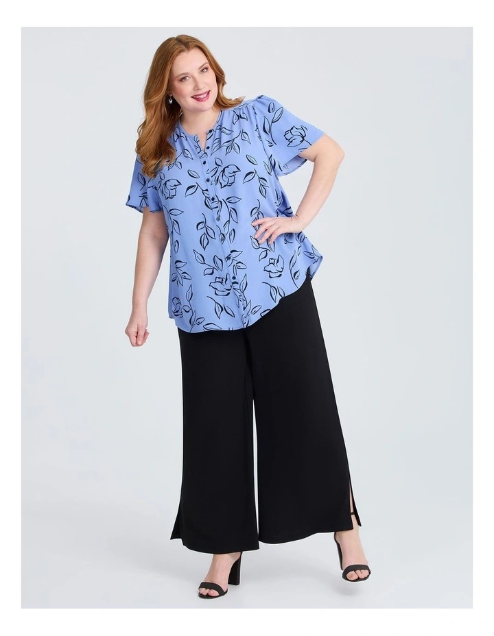 Leila Short Sleeve Top in Blue/black image 3