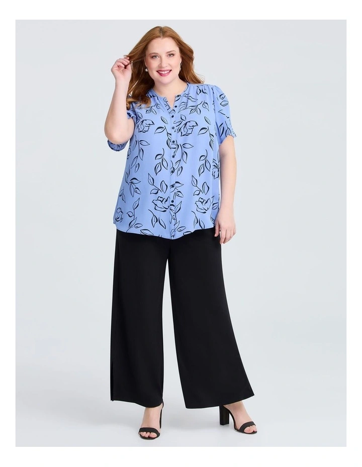 Leila Short Sleeve Top in Blue/black image 4