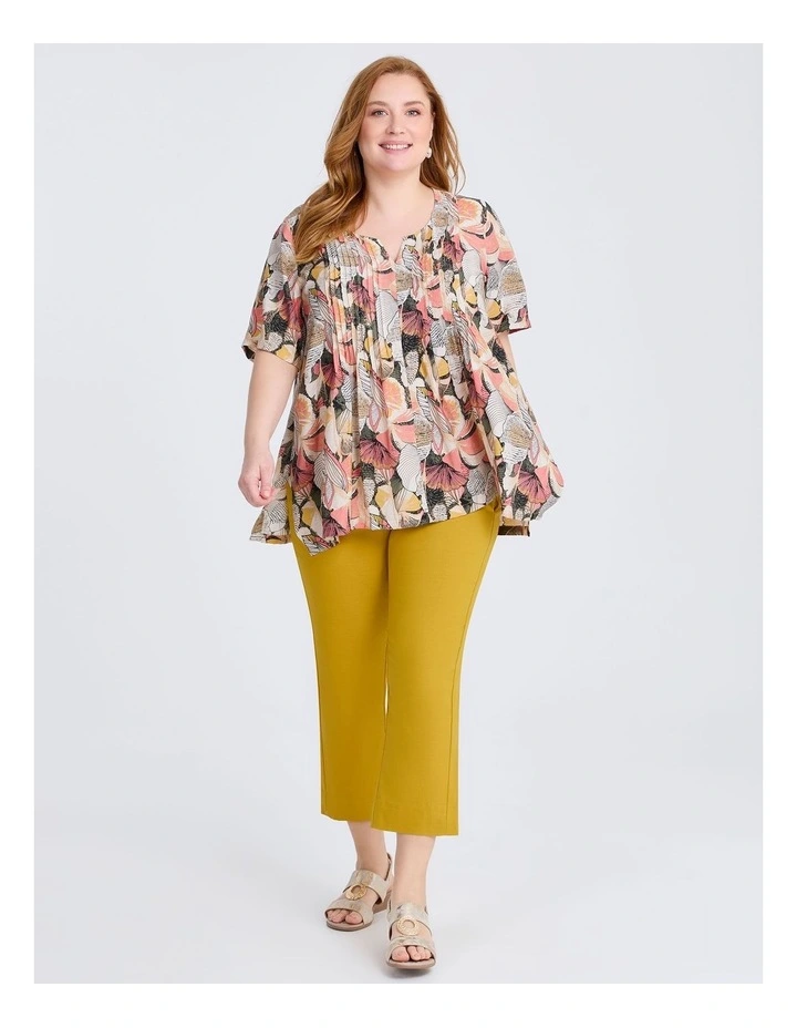 Polly Pintuck Natural Top Peach Print image 3