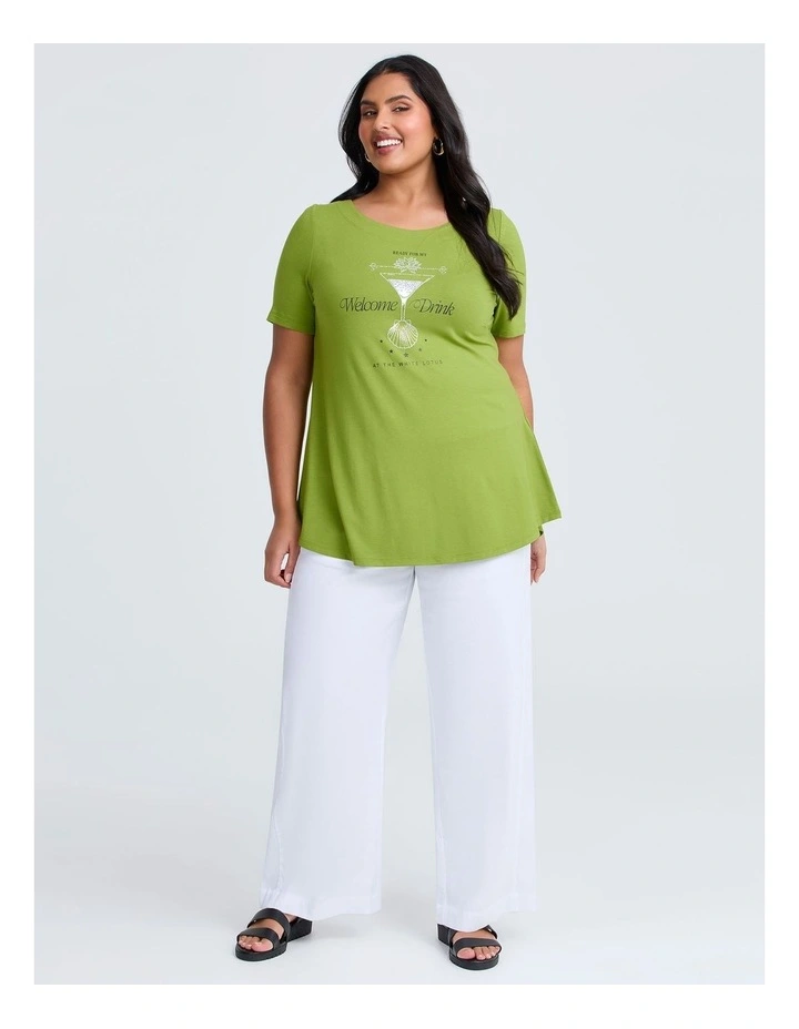 The Lotus HBO Original Welcome Drink Top in Green image 4