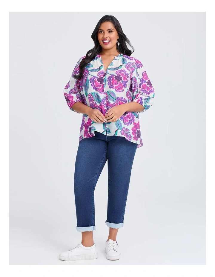 Natural Floral Daze Top in Multi image 3