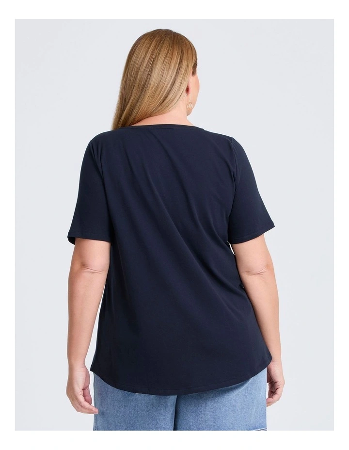 Organic Cotton V-neck T-shirt in Navy image 2
