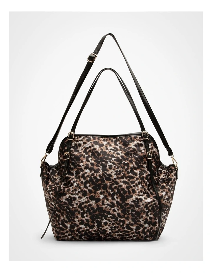 Everyday Tote Bag in Leopard image 4