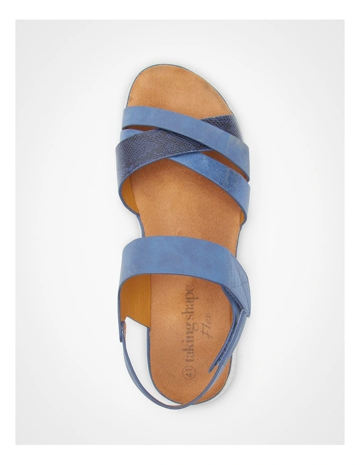 Nevis Flex Sandal in Navy image 3