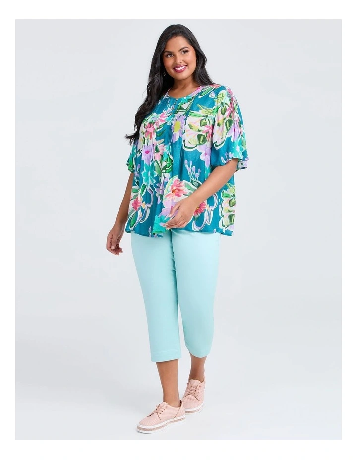The Crop Luxe Looker in Glacier Blue image 4