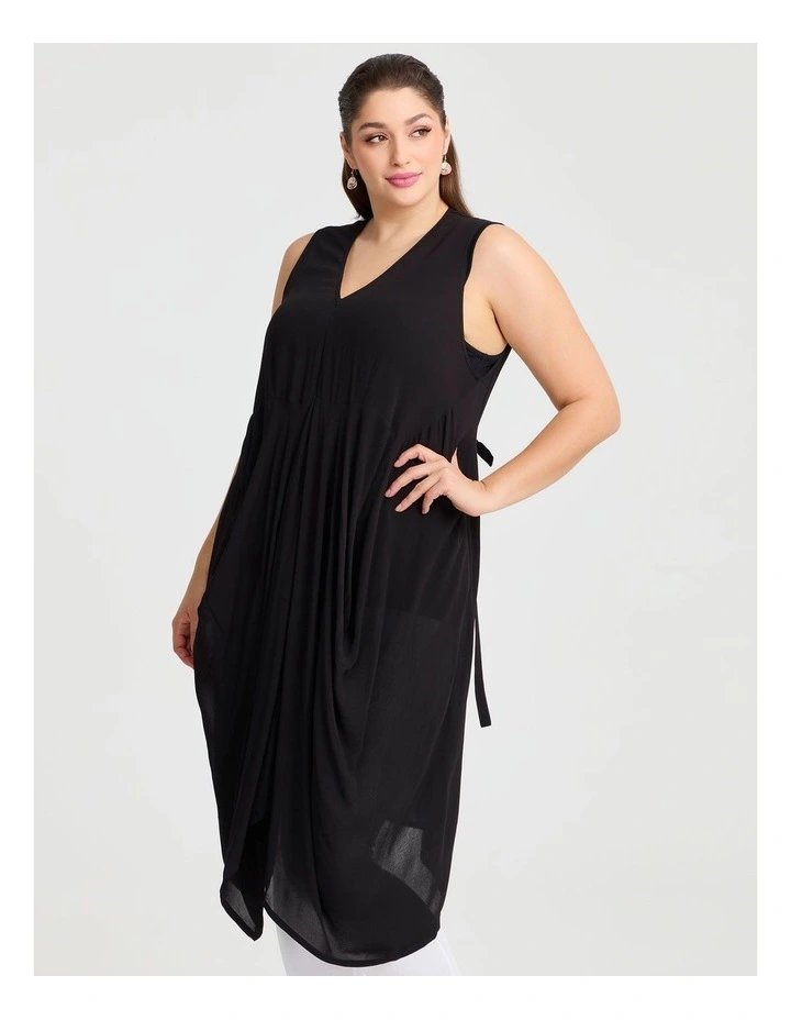 Natural Pebblestone Dress in Black image 3