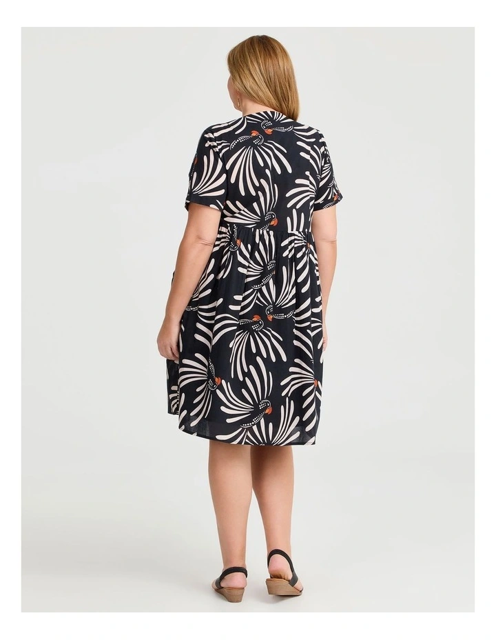 Cotton Holiday Pocket Dress Abstract Birds in Print image 2