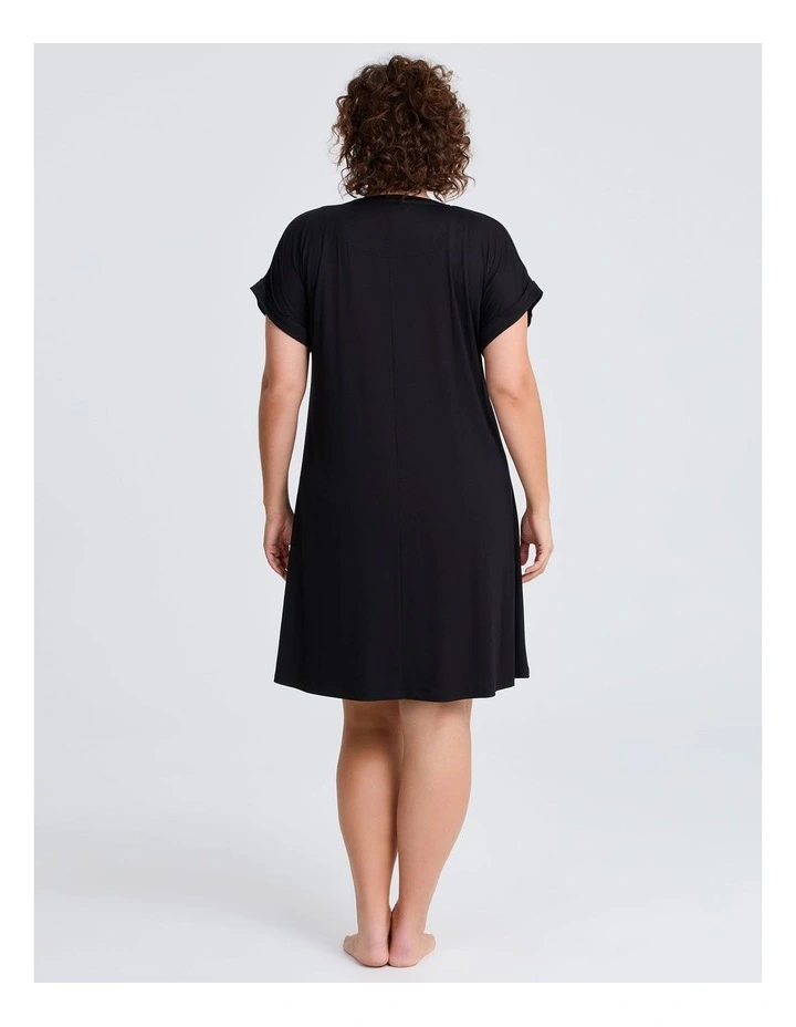 Bouffants Just Chill Nightie in Black image 2
