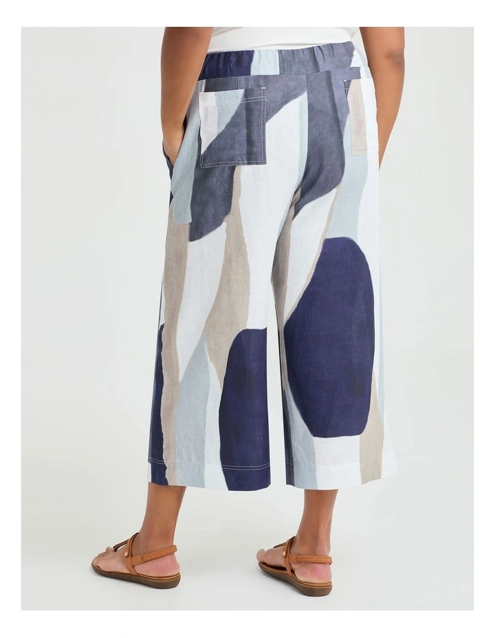 Linen Quartz Crop Pant in Blue Print image 2