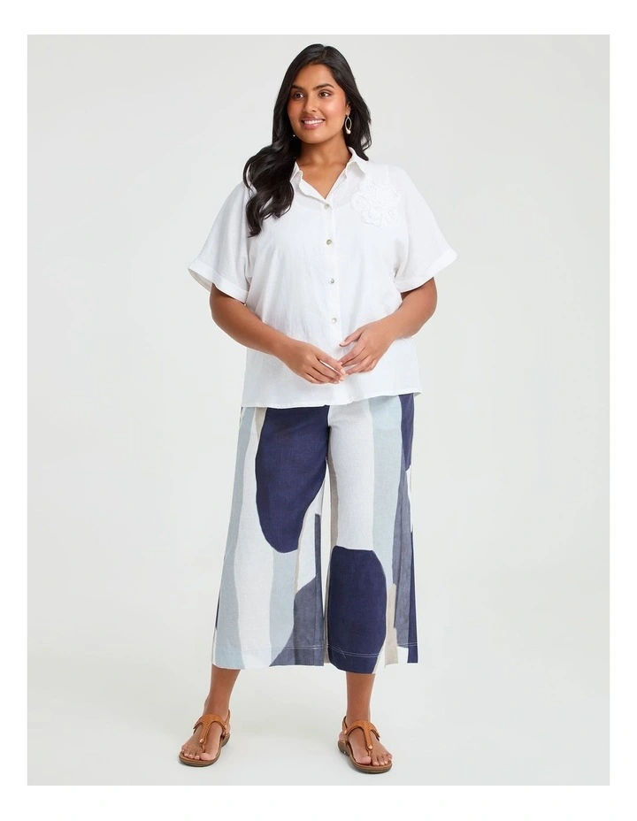 Linen Quartz Crop Pant in Blue Print image 3