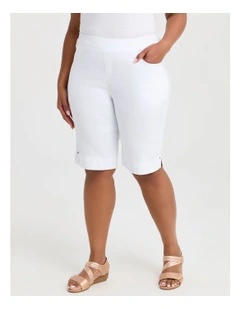 Editorial Base Pocket Short in White