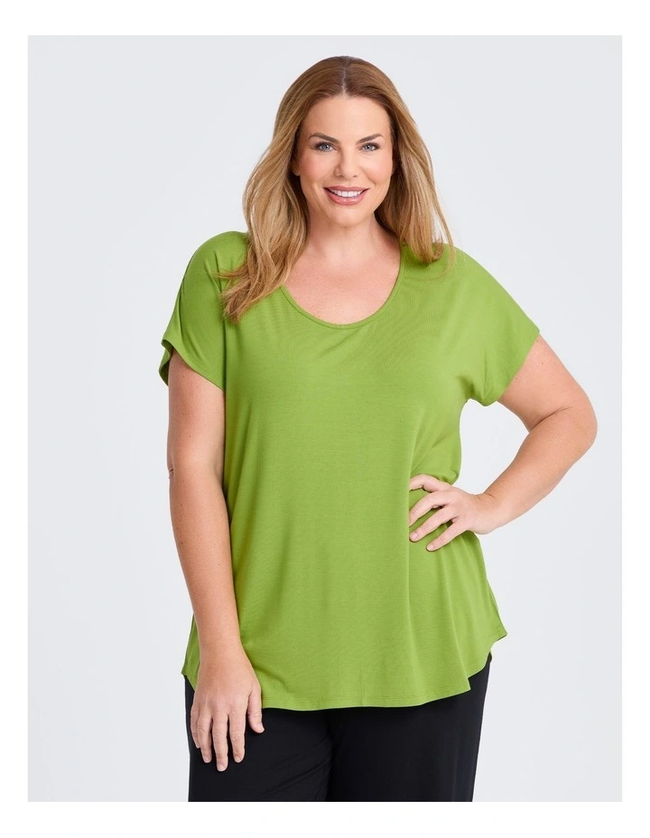 Round Neck T-shirt in Kiwi Green image 1