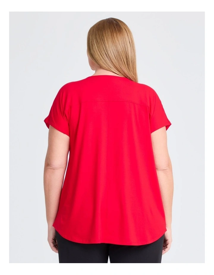 Natural Round Neck Everyday T-shirt in Chilli Red image 2