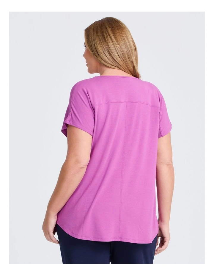 Natural Round Neck Everyday T-shirt in Sweetpea Pink image 2