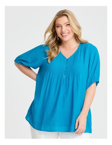 SAPPHIRE BLUE colour