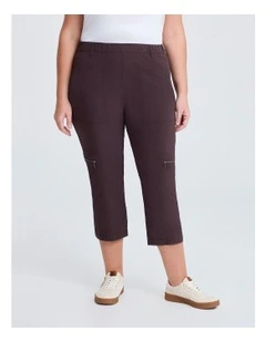 Castaway Cargo 3/4 Pocket Pant in Chocolate