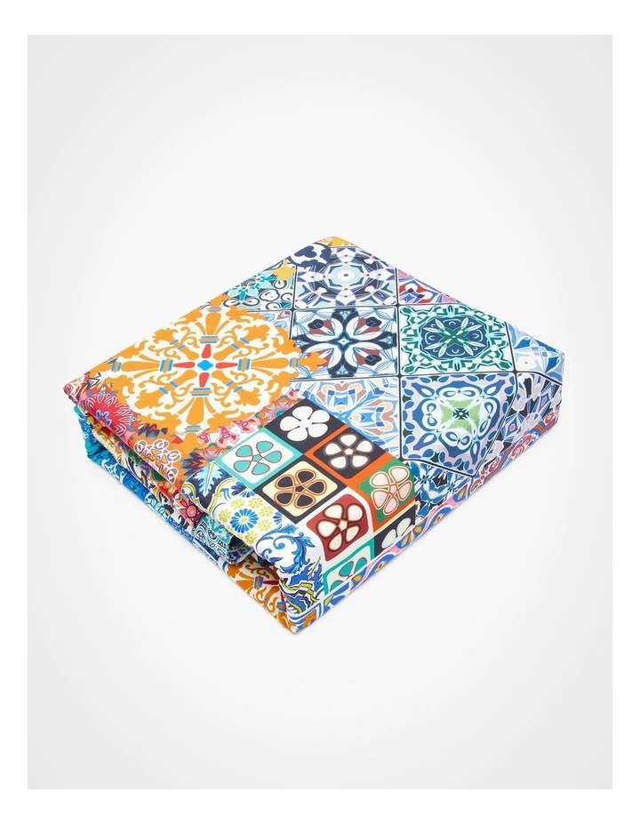 Mosaic Quilt King Cover Set in Multi image 5