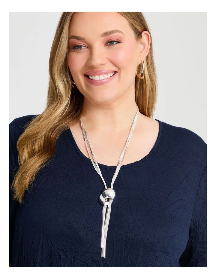 Clean Metal Snake Chain Lariat in Silver image 2