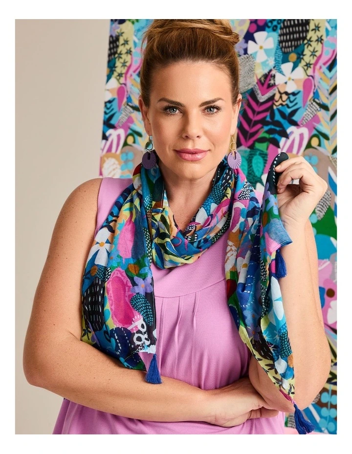 Joan Blond Scarf in Multi image 4