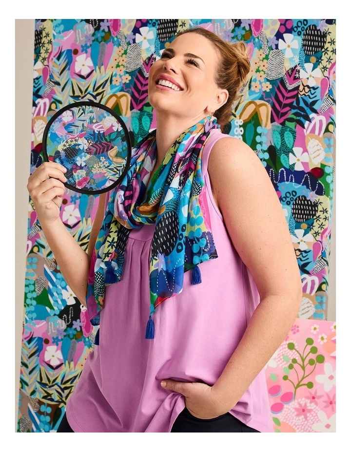 Joan Blond Scarf in Multi image 5