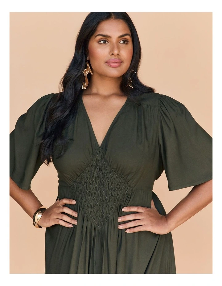 Natural Resort Midi Dress in Olive image 7
