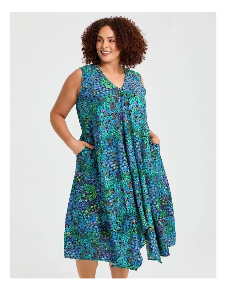 Pebble Tile Natural Dress Print image 3