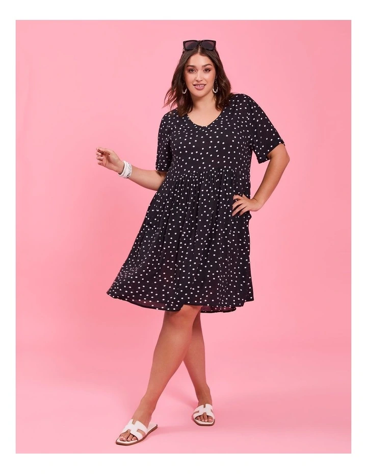 Natural Holiday Pocket Dress in Navy/White image 5