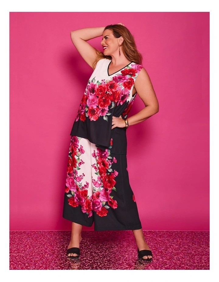 Floradora Border Pant in Black Floral image 5