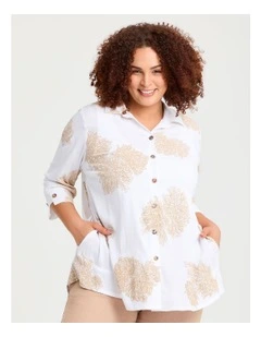 Embroidery Puff Print Shirt in White/Beige