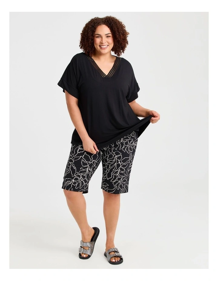 Bliss Stretch Short Floral Print image 3