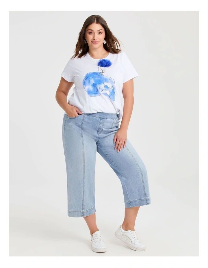 Cotton Fashionista T-shirt in White image 3