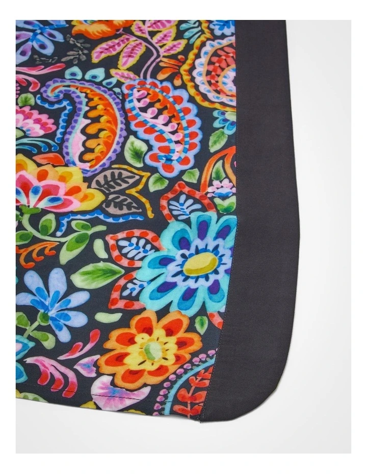 Festive Abstract Cape Multi image 5