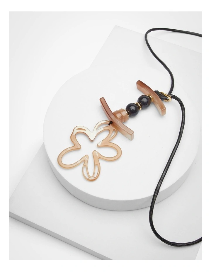 Abstract Flower Necklace White image 3