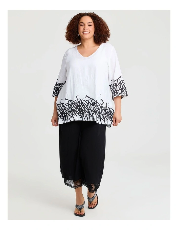 Graphic Linen Bamboo Top White Black Print image 3