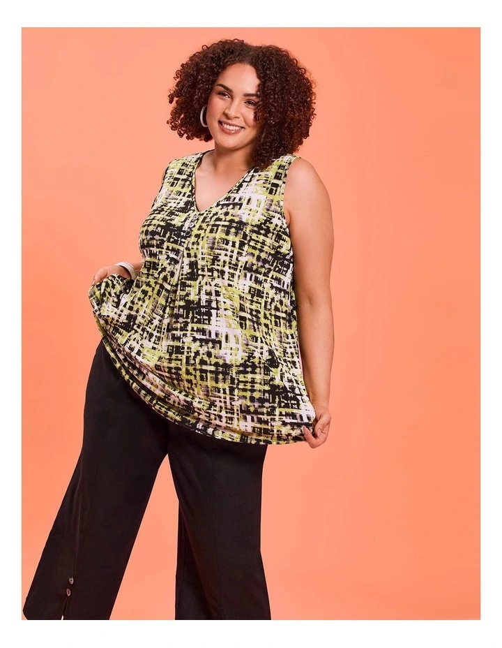 Amazon Luna Tank Green Print image 4