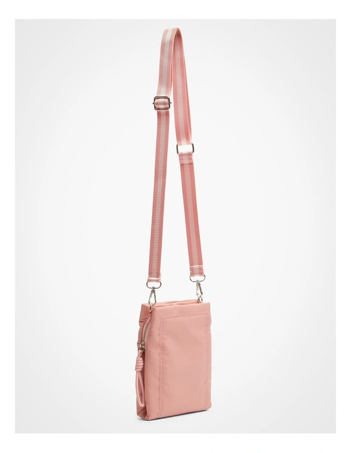 Crossbody Travel Bag Blush image 2